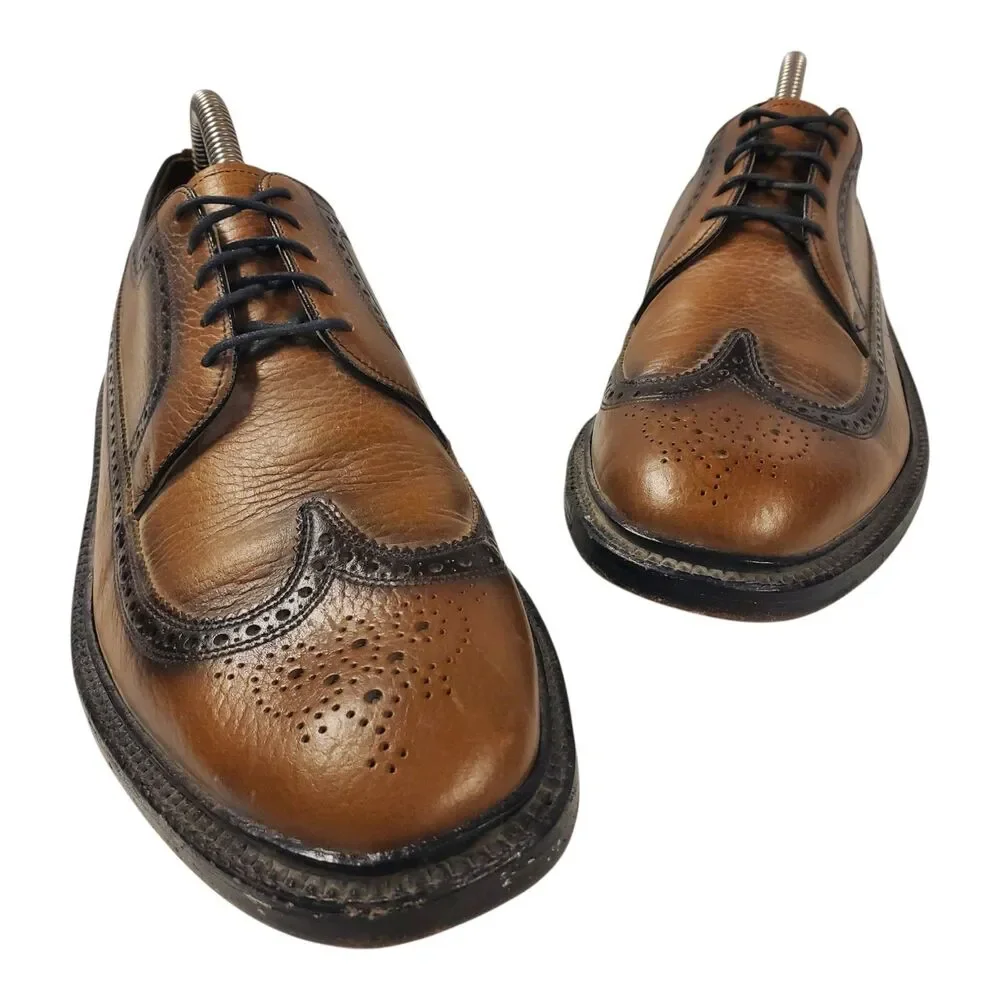 Vintage FREEMAN Shoes Mens Size 8 Brown Leather Wingtip Oxford Brogue Preppy